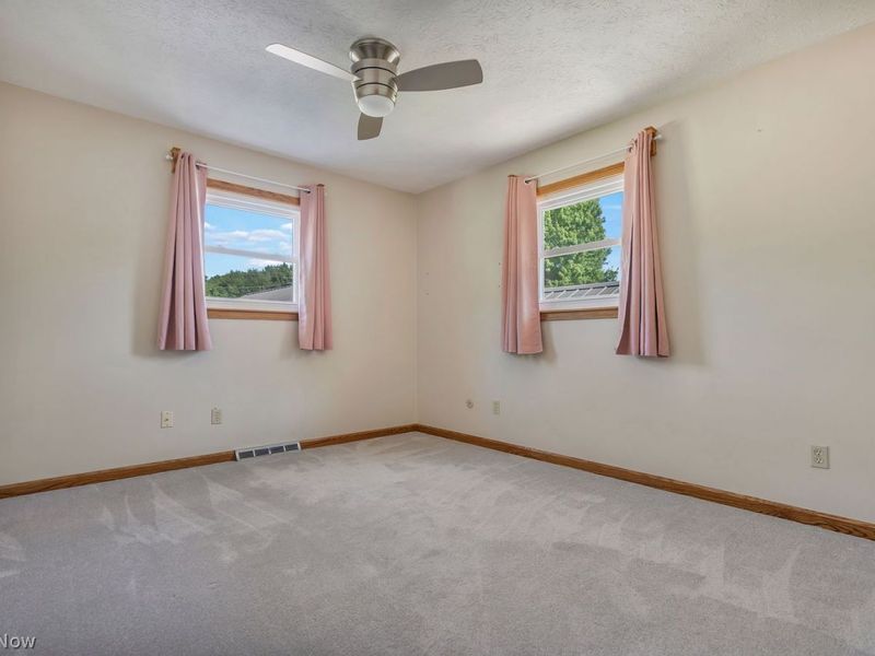 507 Meadowridge Avenue NW, Canton, OH 44708 Photo 14