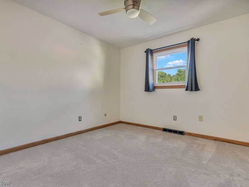507 Meadowridge Avenue NW, Canton, OH 44708 Photo 16