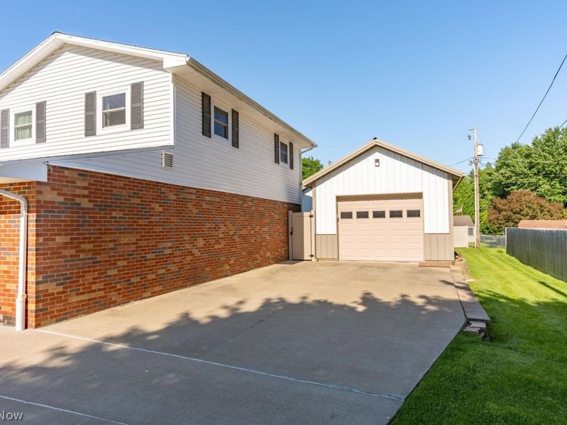 507 Meadowridge Avenue NW, Canton, OH 44708 Photo 33