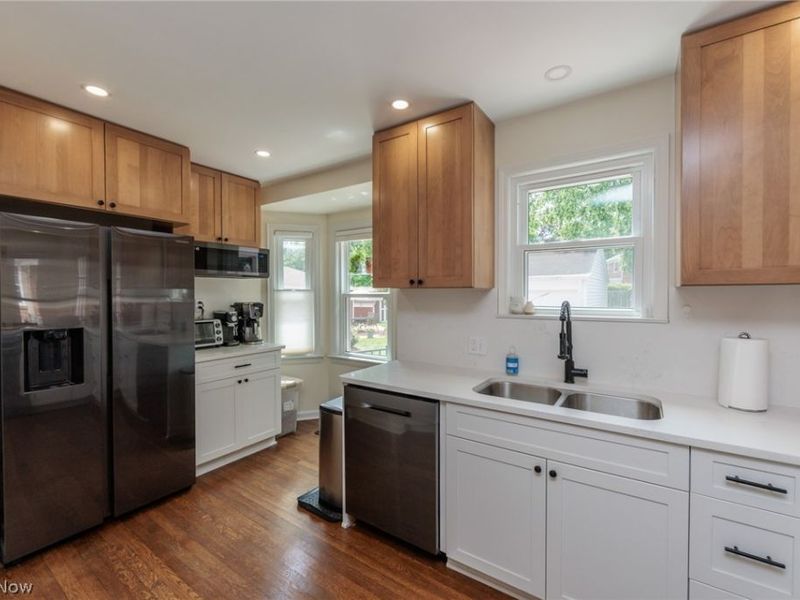 16609 Pilgrim Avenue , Cleveland, OH 44111 Photo 14