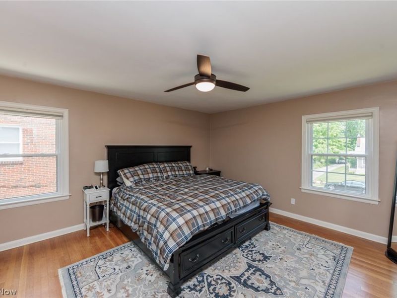 16609 Pilgrim Avenue , Cleveland, OH 44111 Photo 23
