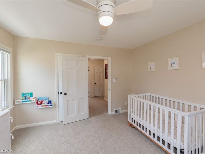 16609 Pilgrim Avenue , Cleveland, OH 44111 Photo 29