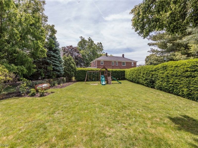 16609 Pilgrim Avenue , Cleveland, OH 44111 Photo 48