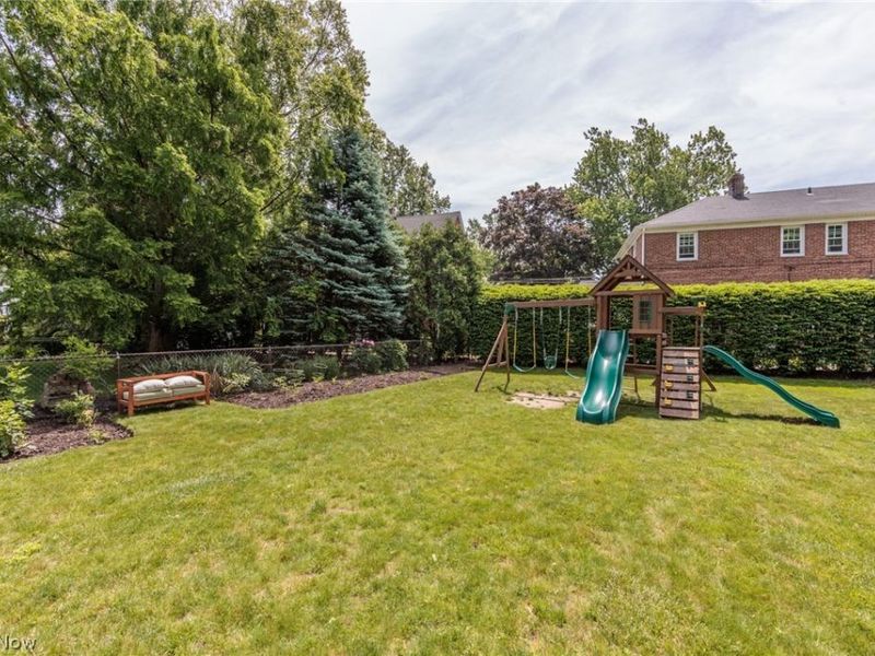 16609 Pilgrim Avenue , Cleveland, OH 44111 Photo 49