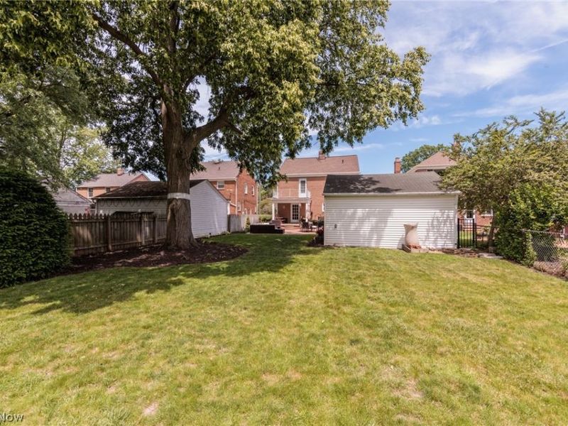 16609 Pilgrim Avenue , Cleveland, OH 44111 Photo 50