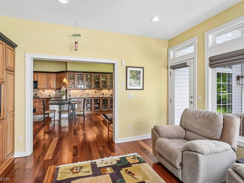 226 Skye Road , Highland Heights, OH 44143 Photo 8