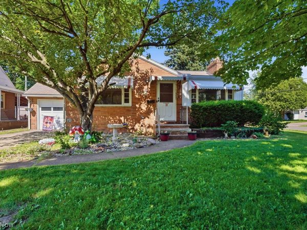 1303 Manor Avenue SW, Canton, OH 44710
