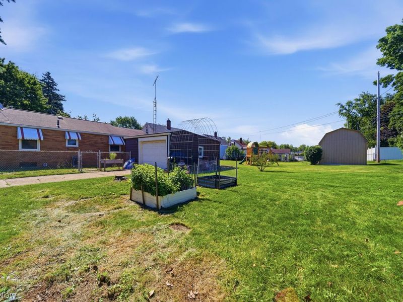 1303 Manor Avenue SW, Canton, OH 44710 Photo 21