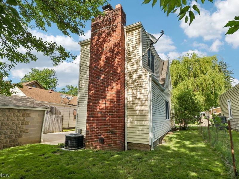 168 Harcourt Drive , Akron, OH 44313 Photo 35