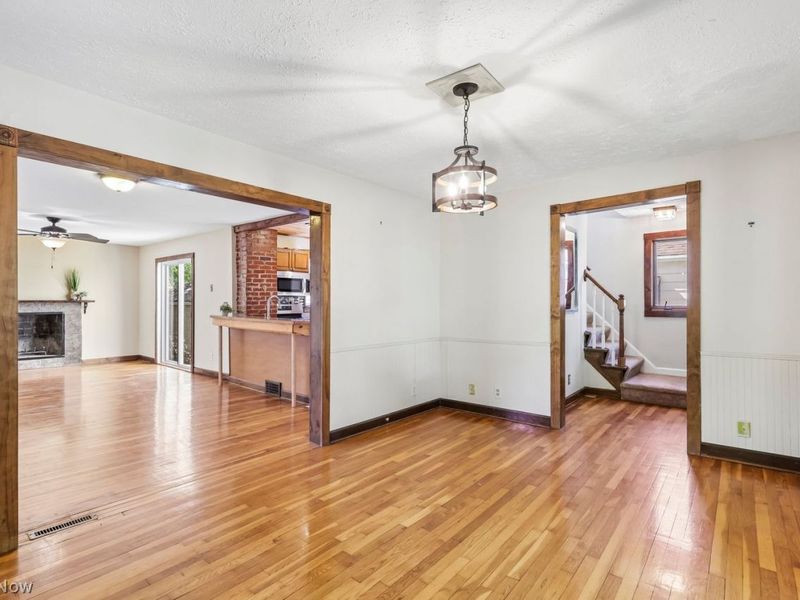 168 Harcourt Drive , Akron, OH 44313 Photo 7