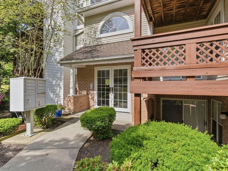 23041 Brick Mill Run , Unit D1, Westlake, OH 44145 Photo 1