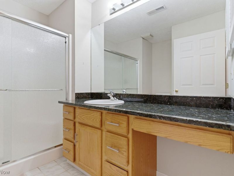 23041 Brick Mill Run , Unit D1, Westlake, OH 44145 Photo 16