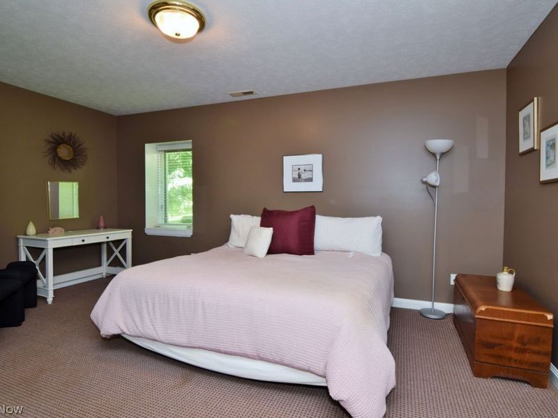 15874 Arbor Trail , Newbury, OH 44065 Photo 11