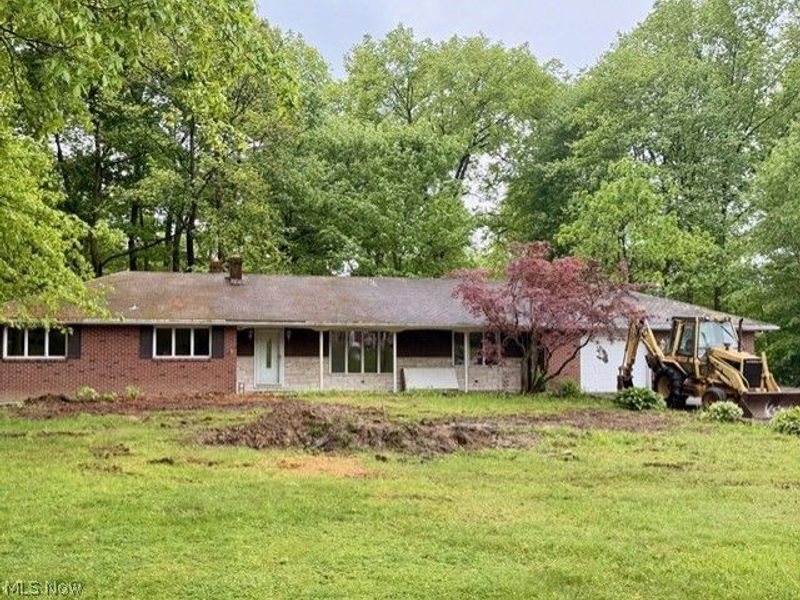 6978 Stewart Sharon Road , Hubbard, OH 44425 Photo 1