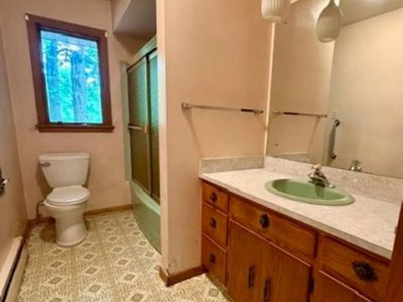 6978 Stewart Sharon Road , Hubbard, OH 44425 Photo 10