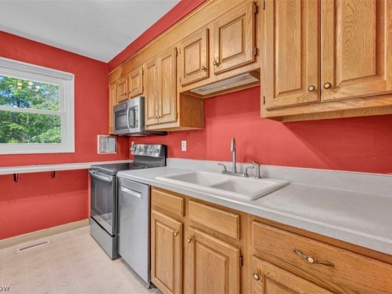 3326 Concord Drive , Brunswick, OH 44212 Photo 18