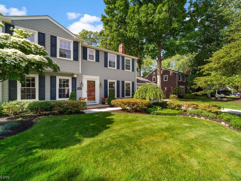 28511 Knickerbocker Road , Bay Village, OH 44140 Photo 3