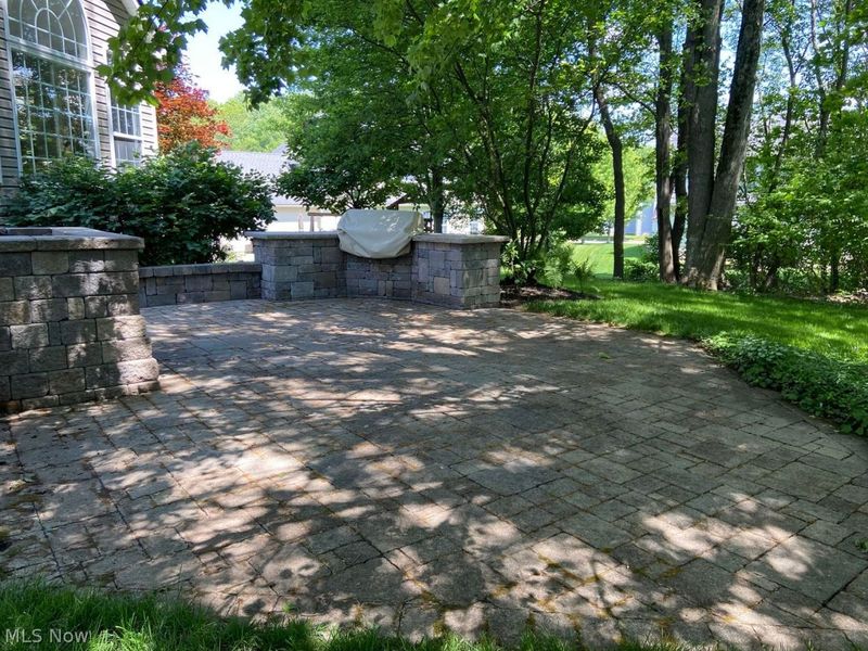 700 Chilham Circle , Green, OH 44685 Photo 8