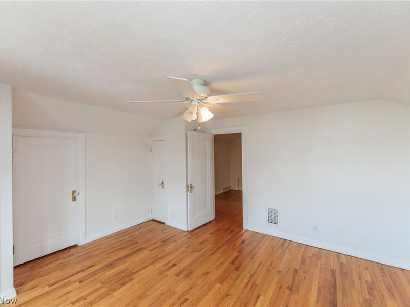 3675 W 165th Street , Cleveland, OH 44111 Photo 18