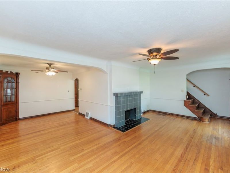 3675 W 165th Street , Cleveland, OH 44111 Photo 2