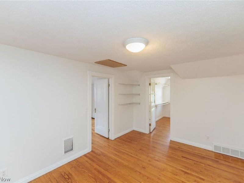 3675 W 165th Street , Cleveland, OH 44111 Photo 22