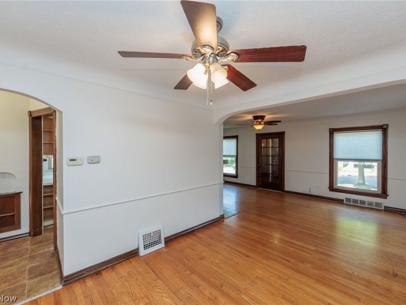 3675 W 165th Street , Cleveland, OH 44111 Photo 7