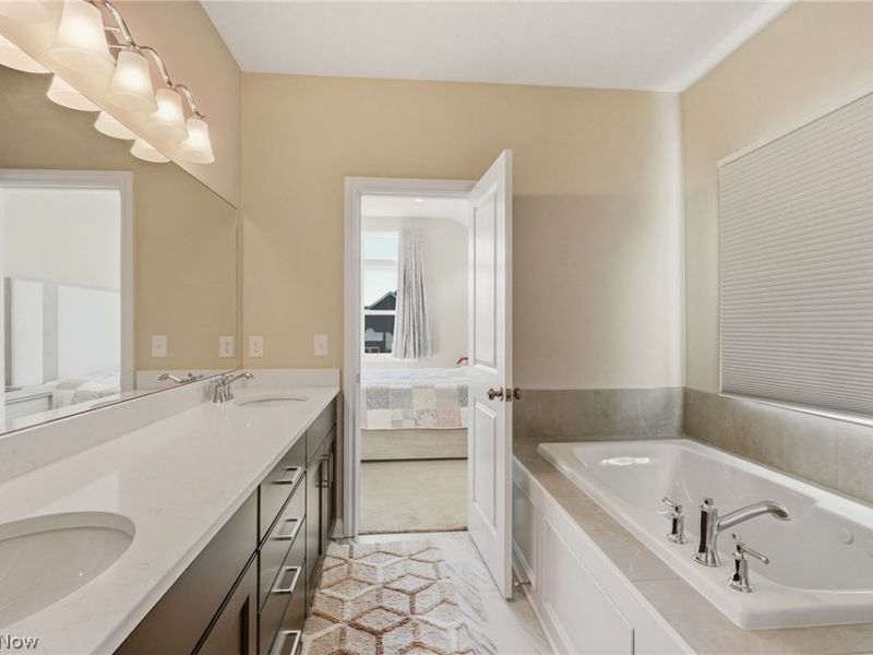 10155 Brookhaven Lane , Brecksville, OH 44141 Photo 23