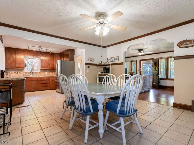 156 Canton Road , Akron, OH 44312 Photo 10