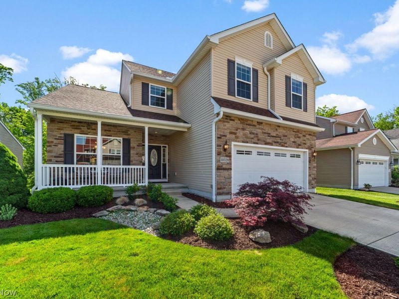 10329 Redbud Drive, Aurora, OH 44202 Photo 1