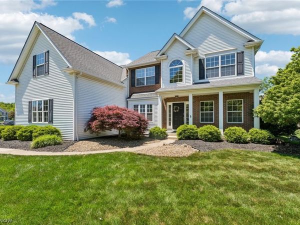31904 Fieldstone Circle , Avon Lake, OH 44012