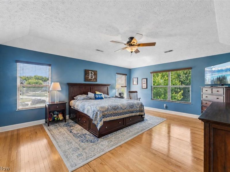 31904 Fieldstone Circle , Avon Lake, OH 44012 Photo 17