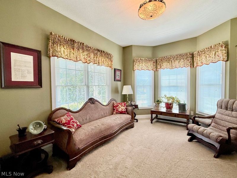 1048 Brittingham Drive , Ravenna, OH 44266 Photo 9