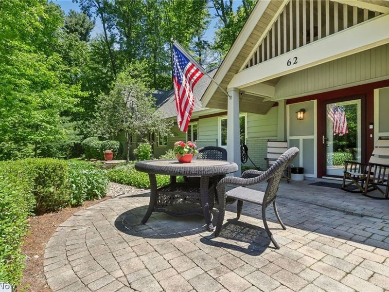 62 Morningside Drive , Chagrin Falls, OH 44022 Photo 3