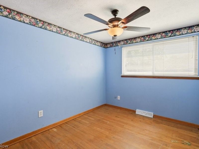 6407 Parkland Avenue , Brook Park, OH 44142 Photo 14
