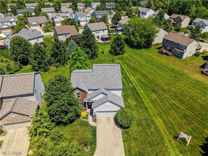 795 Andover Circle , Broadview Heights, OH 44147 Photo 2
