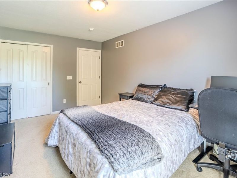 795 Andover Circle , Broadview Heights, OH 44147 Photo 20
