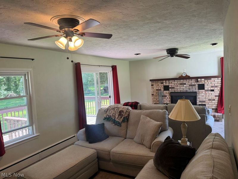 224 Oakwood Street , Elyria, OH 44035 Photo 16