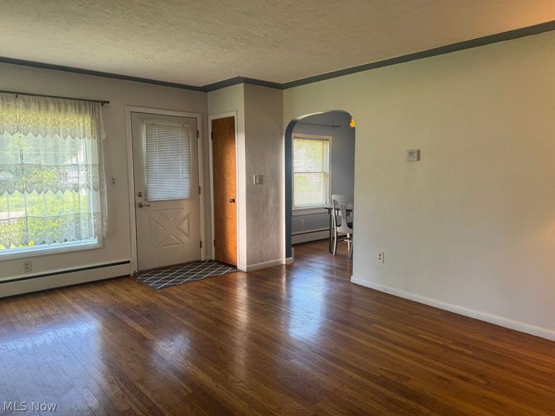 224 Oakwood Street , Elyria, OH 44035 Photo 2