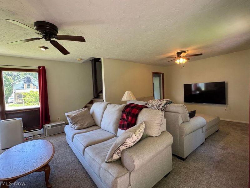 224 Oakwood Street , Elyria, OH 44035 Photo 20