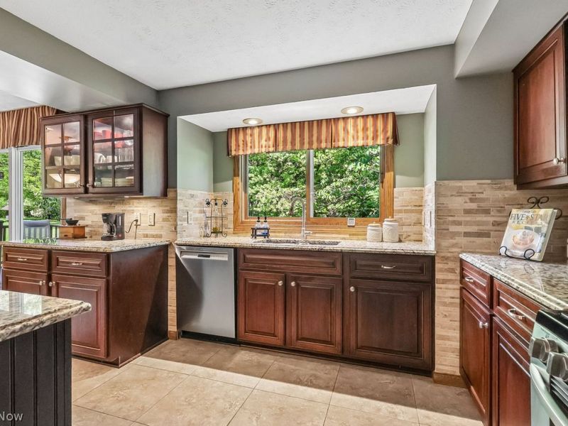 7307 Thornapple Lane , Solon, OH 44139 Photo 16
