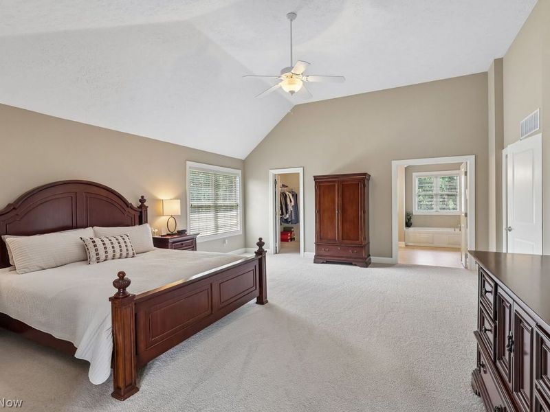 11850 N Churchill Way , Strongsville, OH 44149 Photo 25