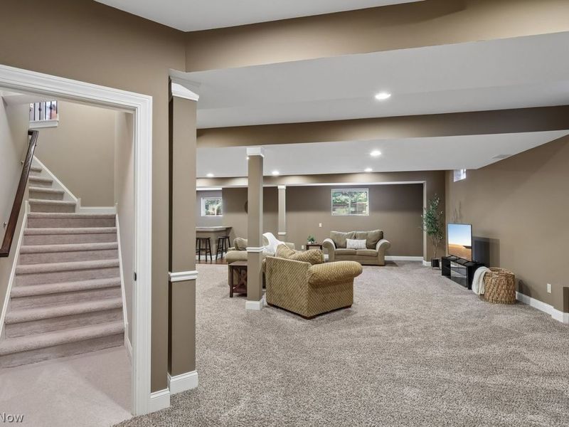 11850 N Churchill Way , Strongsville, OH 44149 Photo 37