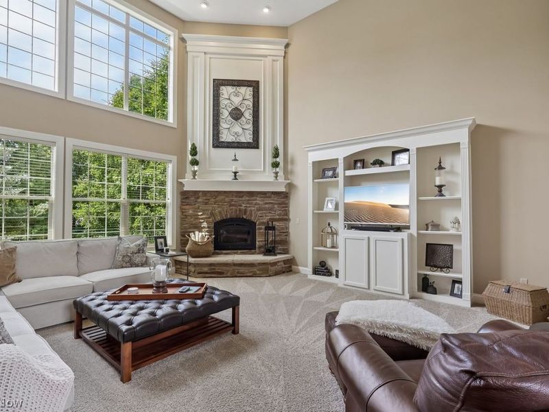 11850 N Churchill Way , Strongsville, OH 44149 Photo 8