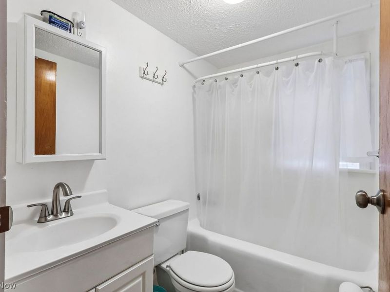 240 S Hickin Avenue , Rittman, OH 44270 Photo 15