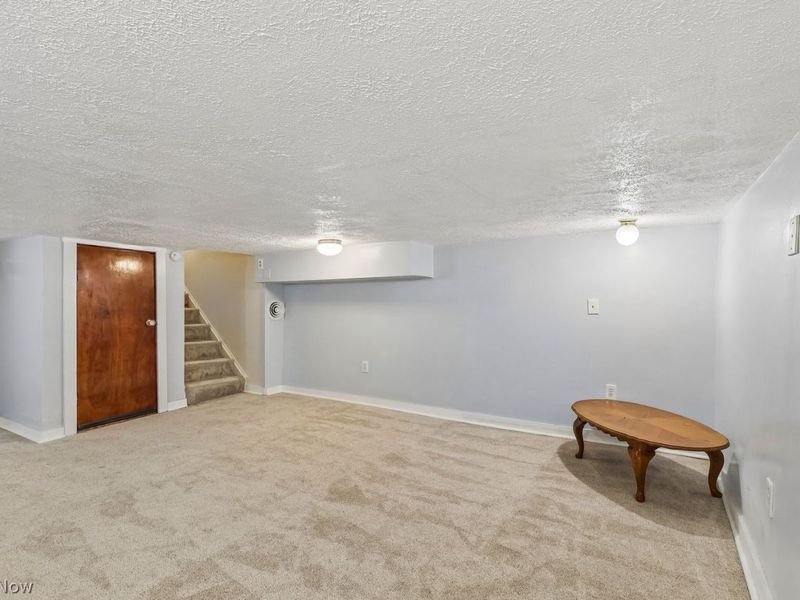 240 S Hickin Avenue , Rittman, OH 44270 Photo 24