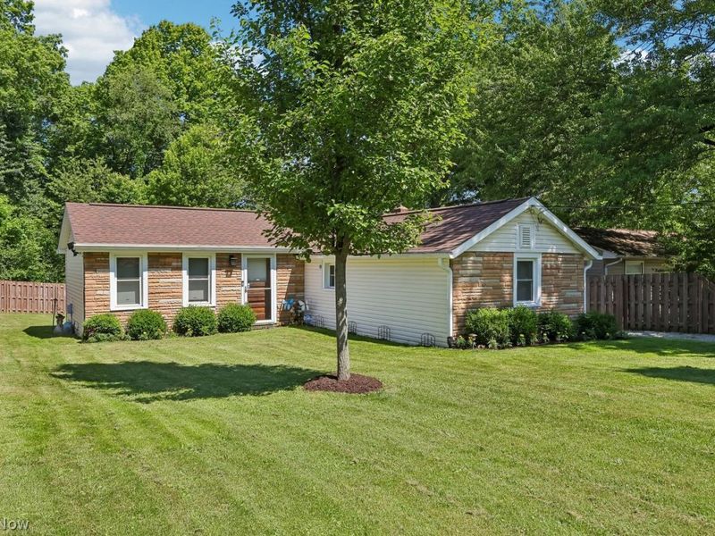 240 S Hickin Avenue , Rittman, OH 44270 Photo 6