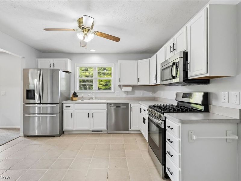 33973 Lincoln Avenue , North Ridgeville, OH 44039 Photo 14