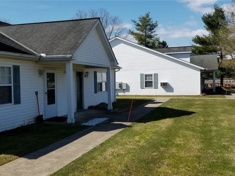 105-A Fairways Drive , Unit 105-A, Chardon, OH 44024 Photo 3