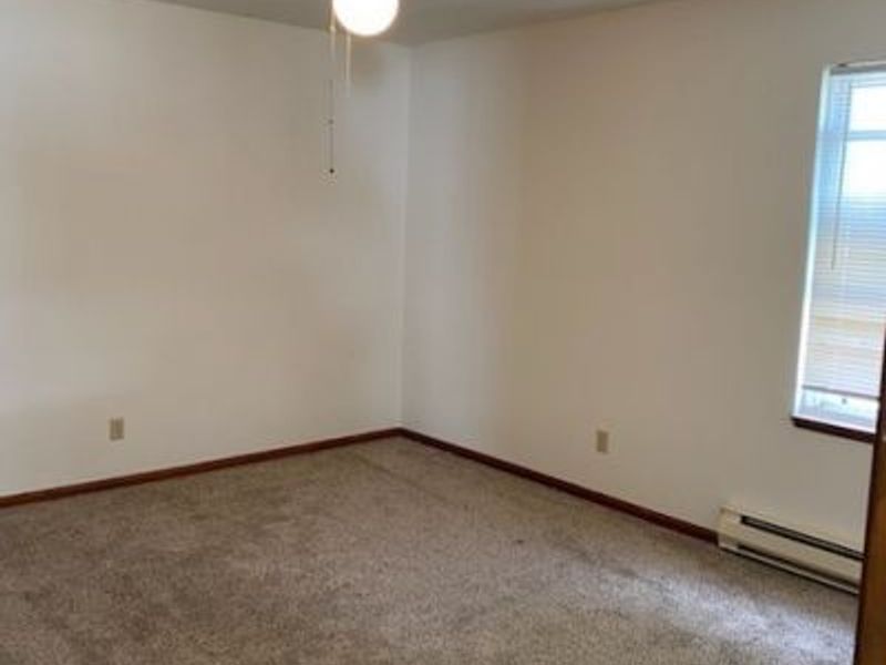 105-A Fairways Drive , Unit 105-A, Chardon, OH 44024 Photo 8