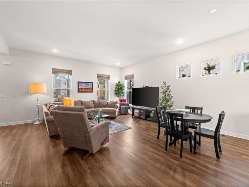 11813 Wade Park Avenue , Cleveland, OH 44106 Photo 8